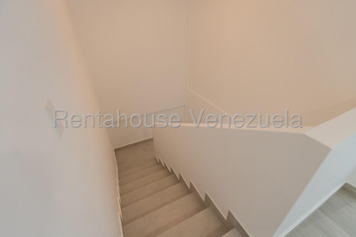 Bella, Remodelada, Moderna, Con Los Mejores Acabados. 25-17659