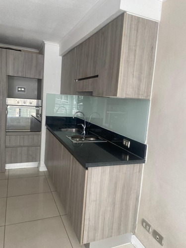 Loft Sin Muebles No Cuenta Con Estacionamiento