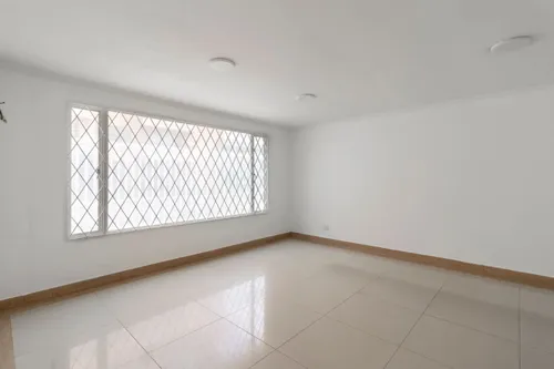 Casa En Arriendo En Santa Barbara Occidental. Cod A22155
