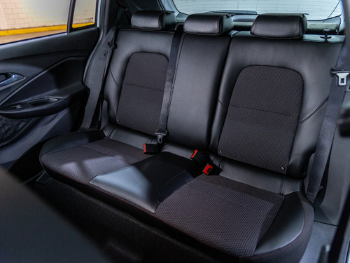 Chevrolet Onix 5 Puertas Rs 1.0 N Manual Hatchback 2025 B