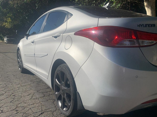 Imagem 5 de 15 de Hyundai Elantra Gls 1.8 - Urgente!!!