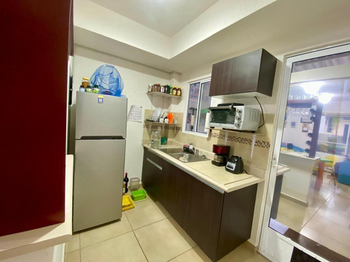 Hermosa Y Cómoda Casita En Fraccionamiento