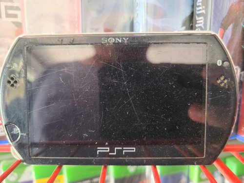 Psp Go 16gb, 2 Gamers Zone Ags Negro (Usado)