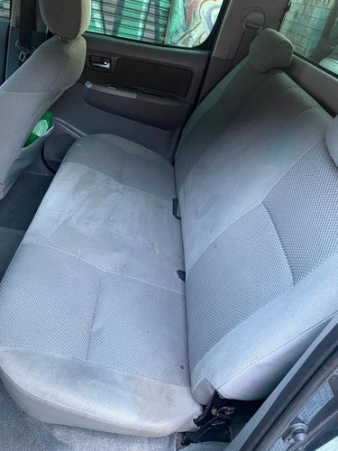 Imagen 5 de 7 de Toyota Hilux Kavak