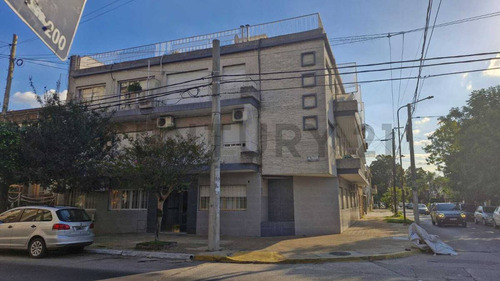 Venta - Depto - 3 Ambientes - Ramos Mejia