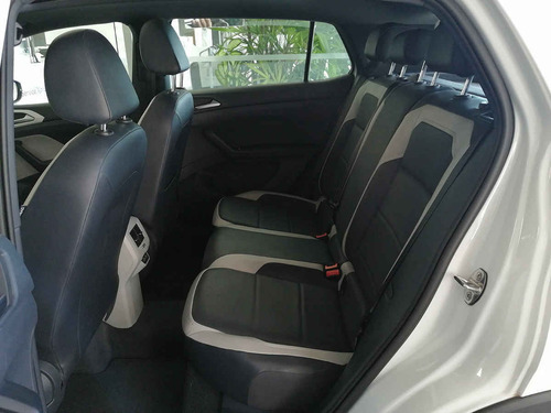 Imagen 11 de 15 de Volkswagen T-cross 2020 5p Highline L4/1.6 Aut