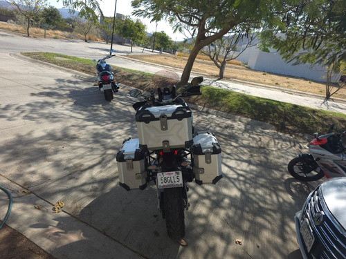 Motor 1200 Cc, 1 Dueño,factura Original,todo Pagado