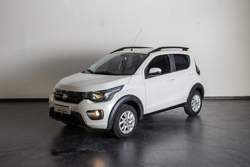 Imagen 2 de 19 de Fiat Mobi 2017 1.0 Way 5 Puertas Con Gnc Ab351 Nv