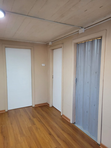 Casa En Venta De 2d- 1b En La Florida
