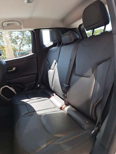Jeep Renegade 1.8 16V FLEX LONGITUDE 4P AUTOMÁTICO