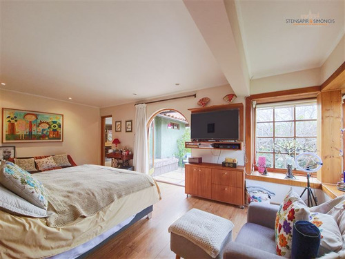 Estilo Chilena I 4d 4b I 350 M2 Y 1.100 M2 I Los Dominicos