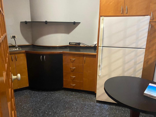Imagen 3 de 17 de Sky Group Focus Alquila/vende Oficina, Urb. San Jose De Tarbes, Valencia, Carabobo, Foof-122