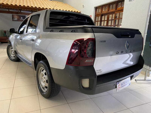 Imagem 4 de 12 de Renault Oroch 16 4x2