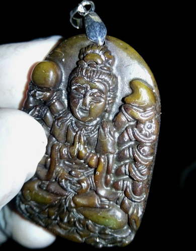 Colgante Jade Tallado En Kwan Yin Con Agarre De Plata 925