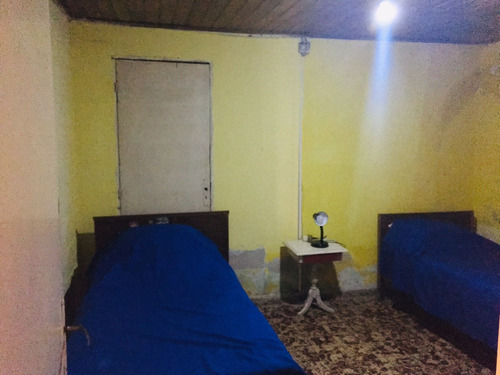 Imagen 8 de 13 de Casa De Dos Dormitorios En Balneario Santa Ana A Dos Cuadras De La Playa Con Amplio Jardín Al Frente