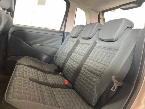 Imagem 5 de 6 de Fiat Idea 1.8 Mpi Adventure 16v Flex 4p Automatizado