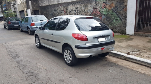 Peugeot 206 2003 1.6 16v Soleil 3p