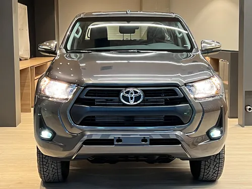 Toyota Hilux 2.7 4x4