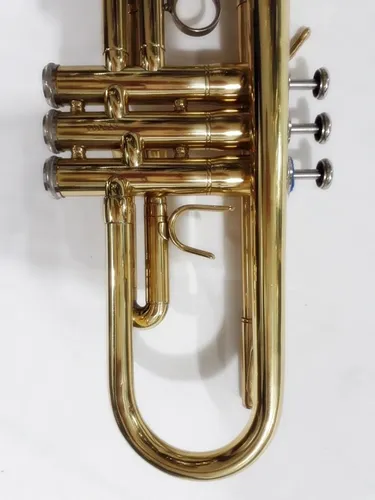Trompete Júpiter Jtr-308 Sib Laqueado Excelente Estado Trompete Júpiter Jtr-308 Sib Laqueado Excelente Estado