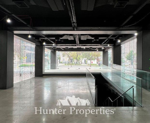 Local Comercial 535m2 Nueva Costanera.showrooms Vitacura
