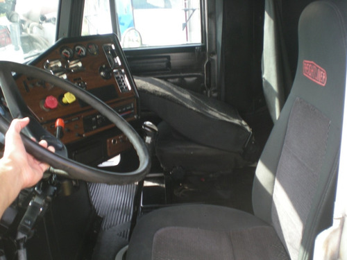 Imagen 11 de 12 de Freightlineer Fl Volteo Detroit 18 Vel 46,000 Lbs 100% Mex