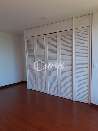 Imagen 12 de 14 de Santa Bárbara, Apartamento 137m² En Arriendo. Bogotá Ub18055