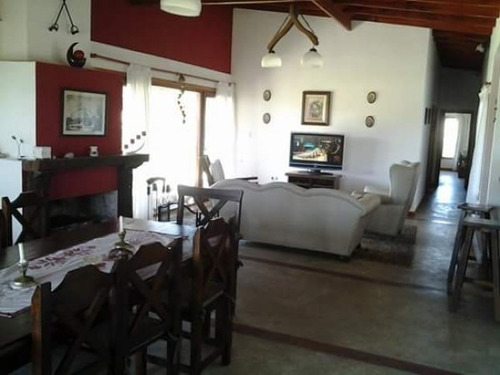 Imagen 4 de 11 de Deportiva - Muy Linda Casa En Alquiler Temporal Costa Esmeralda