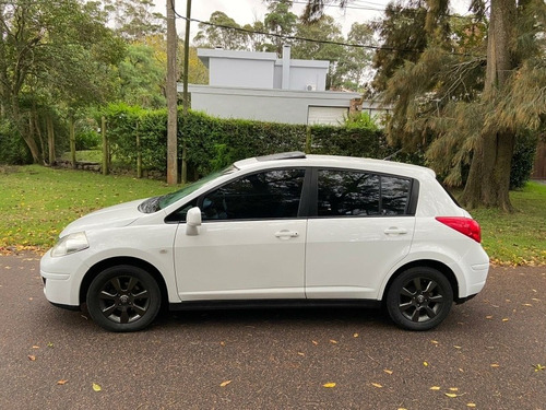 Nissan Tiida 2009 1.8 Emotion Mt