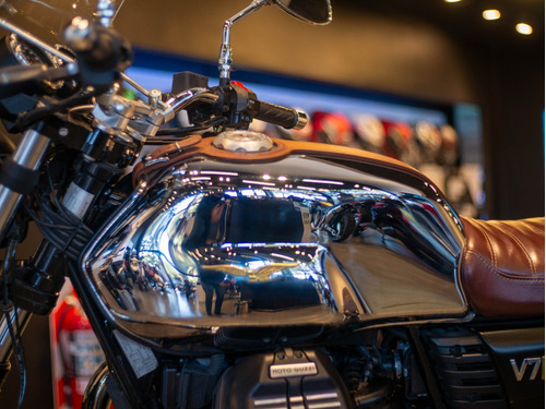 Moto Guzzi V7 Aniversario Usado Seleccionado