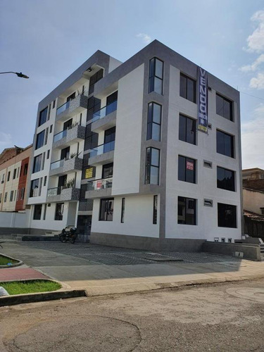 Edificio En Venta En Cali El Ingenio. Cod 11692