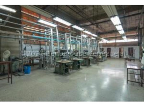 #24-4774 Edificio Industrial En San Martin