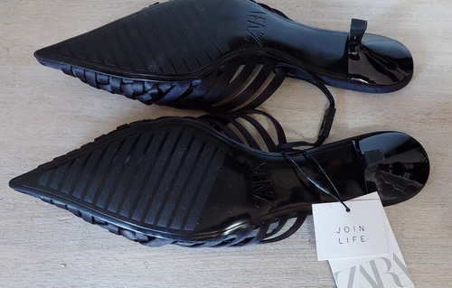 Imagen 7 de 7 de Mule Sueco Stiletto Zara Nuevos Sin Uso
