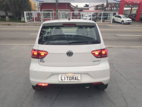 Imagem 8 de 14 de Volkswagen Fox Comfortline I Motion 1.6 8v 2016