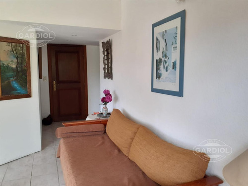 Imagen 4 de 14 de Apartamento 2 Dormitorios Con Garage En Roosevelt Y Parada 4. Punta Del Este.