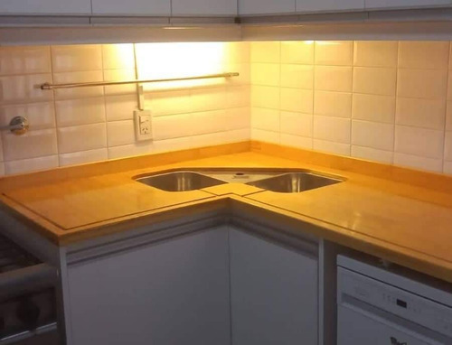 Imagen 4 de 10 de Mesadas De Madera El Abuelo