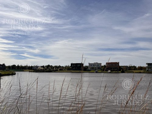 Lote En Venta Al Río En El Naudir - Aguas Privadas Espectacular Vista