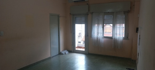 Imagen 13 de 30 de Gran Departamento Tipo Casa De 3 Ambientes Con Patio. - Nuevo Wp De Contacto 1137868438!