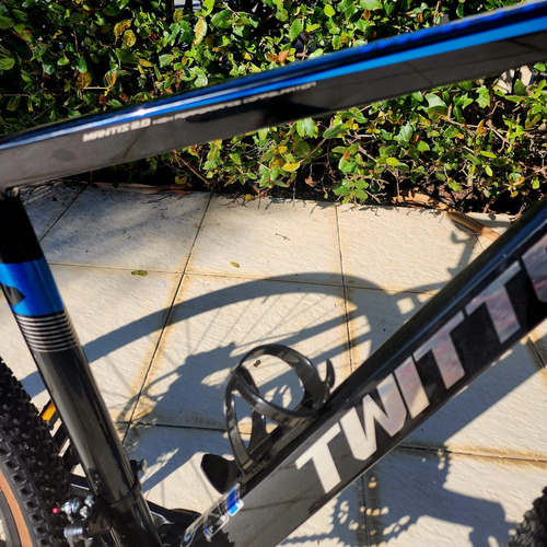Bicicleta Mtb Twitter Mantis 2.0 30 Velocidades Disco Hidráu