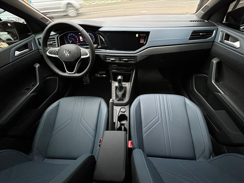 Volkswagen Nivus 1.0 200 TSI TOTAL FLEX HIGHLINE AUTOMÁTICO