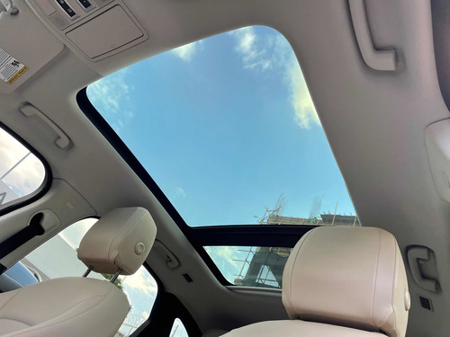 Imagen 13 de 15 de Jaguar F-pace Americano