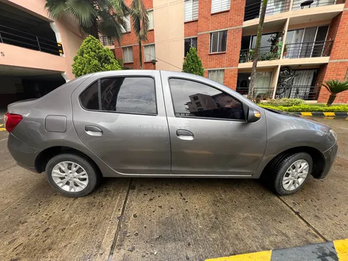 Renault Logan 2021