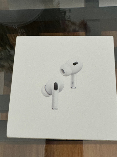 Apple AirPods Pro 2da Generación 2022 (lightning)