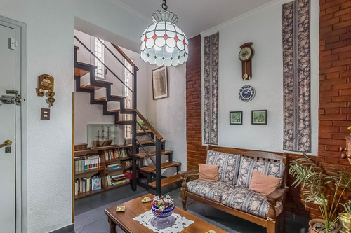 Casa Dúplex De 7 Ambientes En Venta Apto Credito