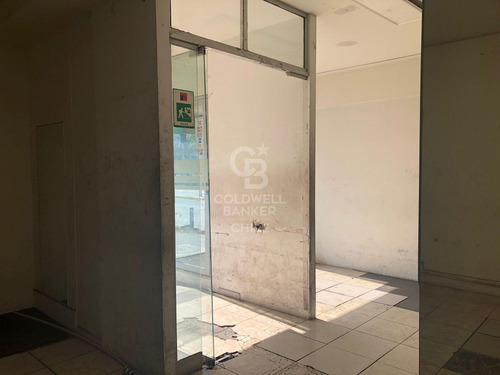 Local En Arriendo De 209 M2 San Diego - Santiago