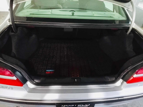 Imagen 11 de 15 de Peugeot 406