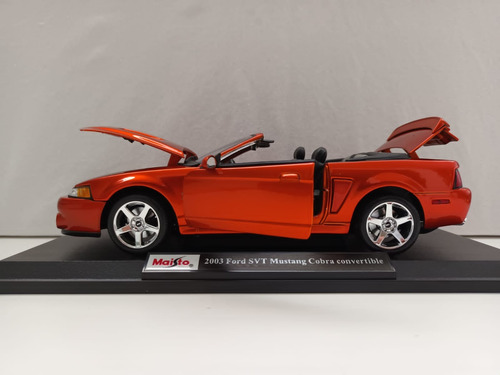 Maisto 2003 Ford Svt Mustang Cobra Convertible 1:18 Naranja Naranja (Usado)