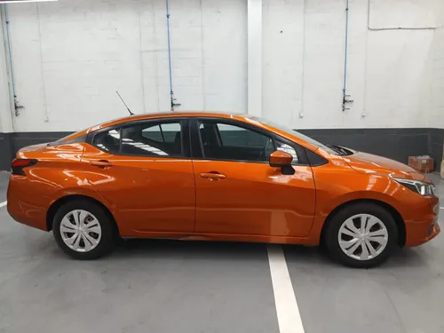 Nissan Versa 1.6 Sense Mt
