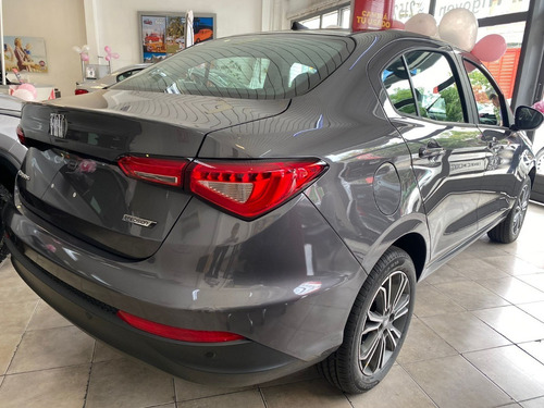 Imagen 3 de 15 de Fiat Cronos Precision 1.8 Mt My22 0km