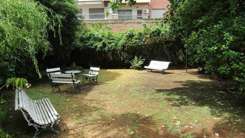 Imagen 10 de 16 de Señorial Semi Piso Frente A La Plaza Conesa - Venta Directa!!!
