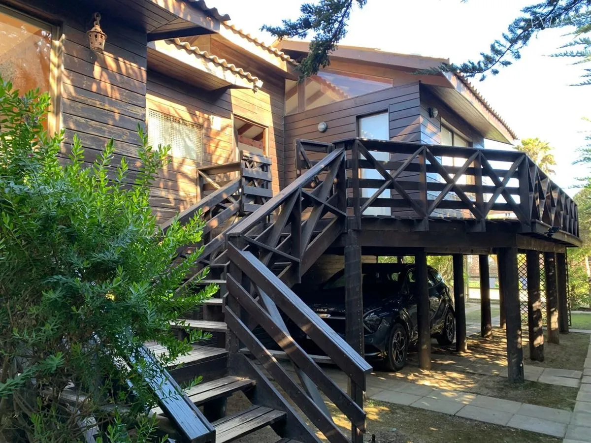 Imagen 1 de 21 de Casa En Venta De 3 Dorm. En Los Vilos